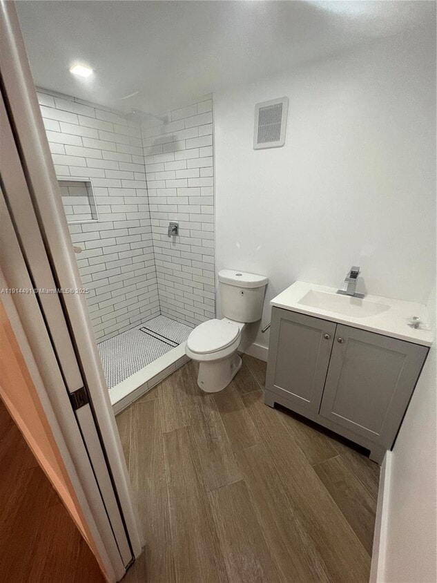 Foto del edificio - 8015 SW 107th Ave