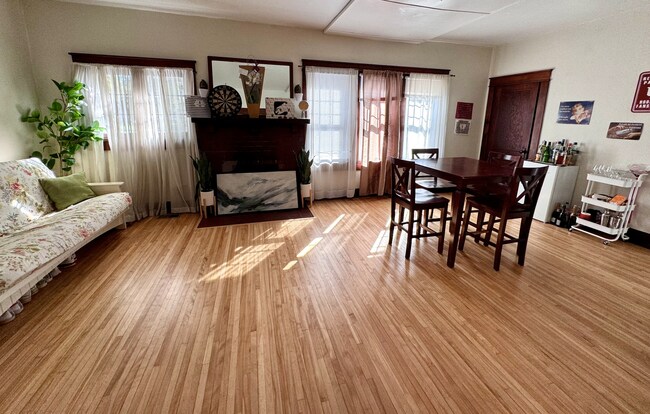 Foto del edificio - 513 N Dunn St
