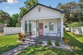 Building Photo - 1767 Scranton St S