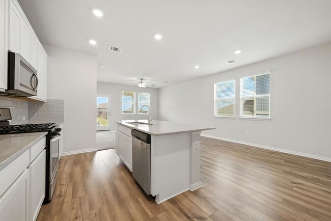 Building Photo - 13117 Hatsy Wy