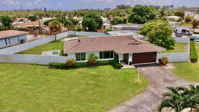 Foto del edificio - 4000 NW 3rd Ave