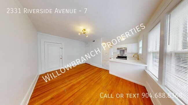 Foto del edificio - 2331 Riverside Ave
