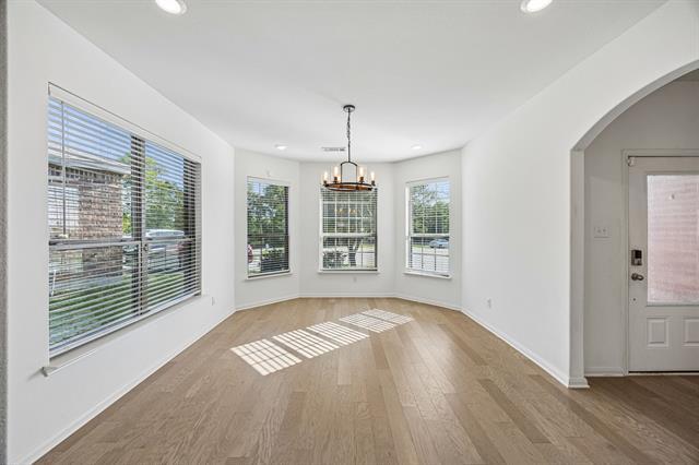 Foto del edificio - 1613 Weathervane Way