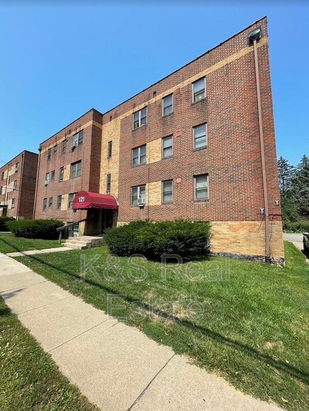 Foto principal - 121 Mt Lebanon Blvd