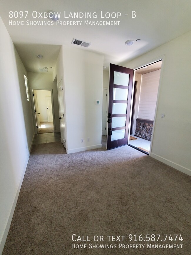 Building Photo - 8097 Oxbow Lndg Lp