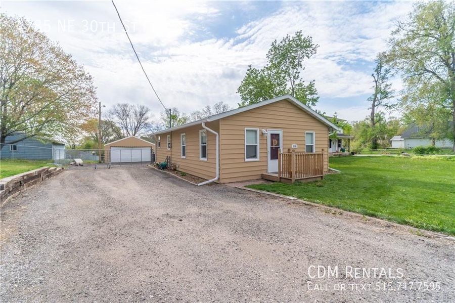 4785 NE 30th St, Des Moines, IA 50317 House Rental in Des Moines, IA