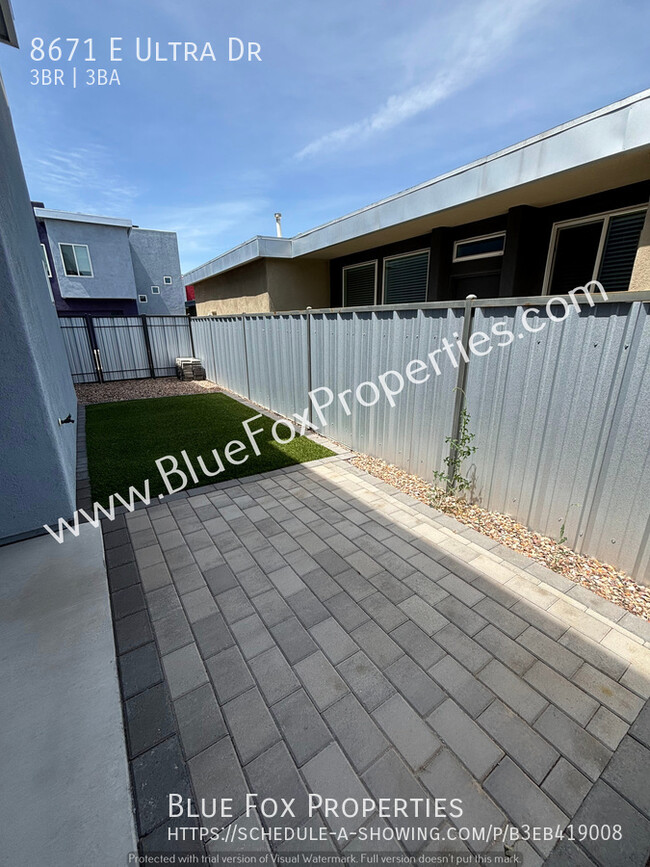 Building Photo - 8671 E Ultra Dr