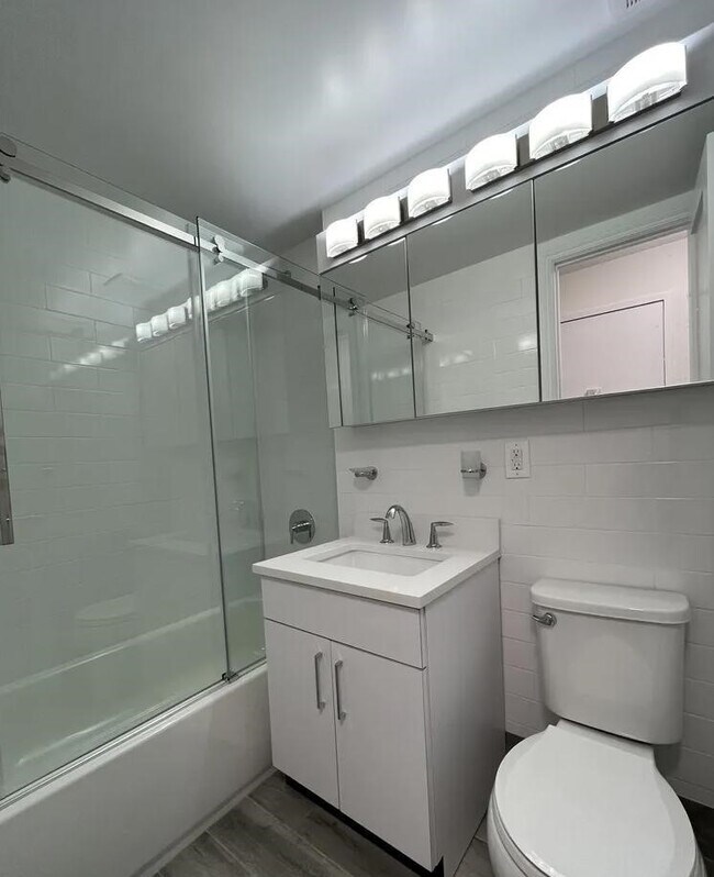 Building Photo - 405 East 56th Street