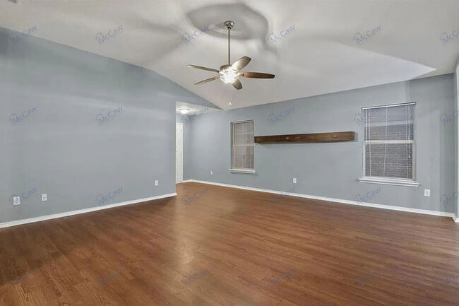 Foto del edificio - 7808 Salton Ln