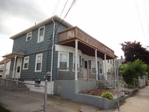 Building Photo - 215 East St