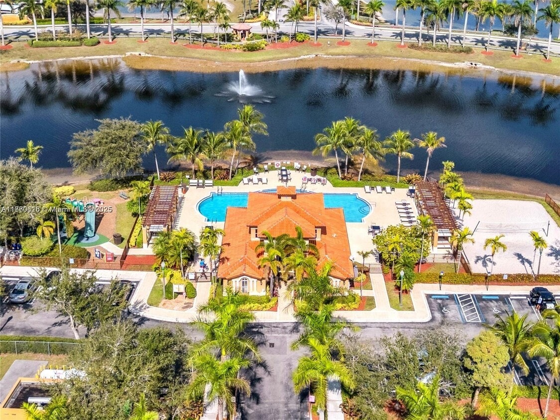 Primary Photo - 3157 SW 153rd Ct
