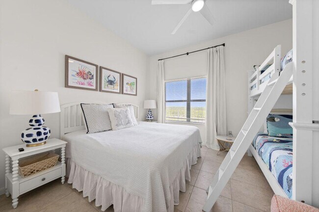 Foto del edificio - 25800 Perdido Beach Blvd