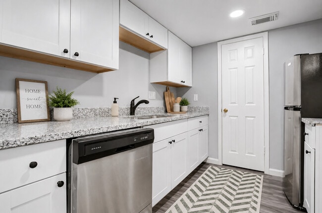 Granite in Every Unit - Tomball Ranch