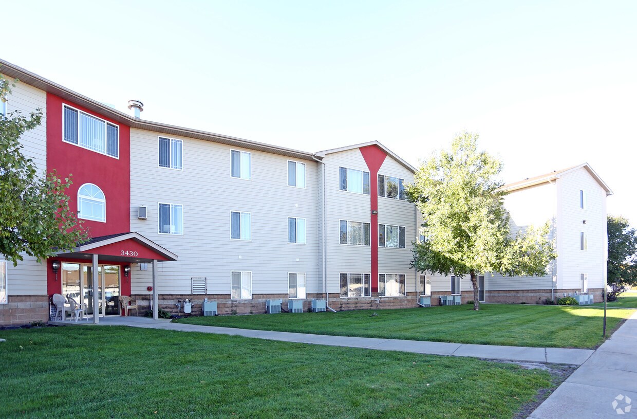 LaVerne LaVilla Apartments Sioux Falls, SD