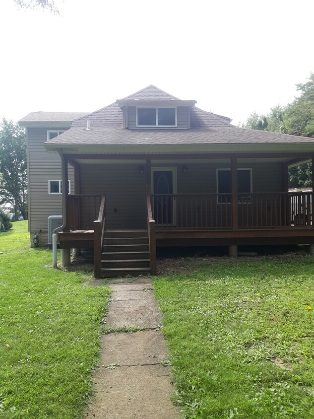 Spacious 3 bedroom 2 bath in Pulaski Towns... House for Rent in New
