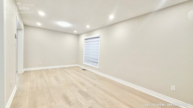 Photo du bâtiment - 3036 Abernathy Way