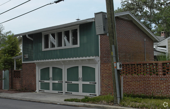 Foto del edificio - Heritage Oaks Luxury Apartments