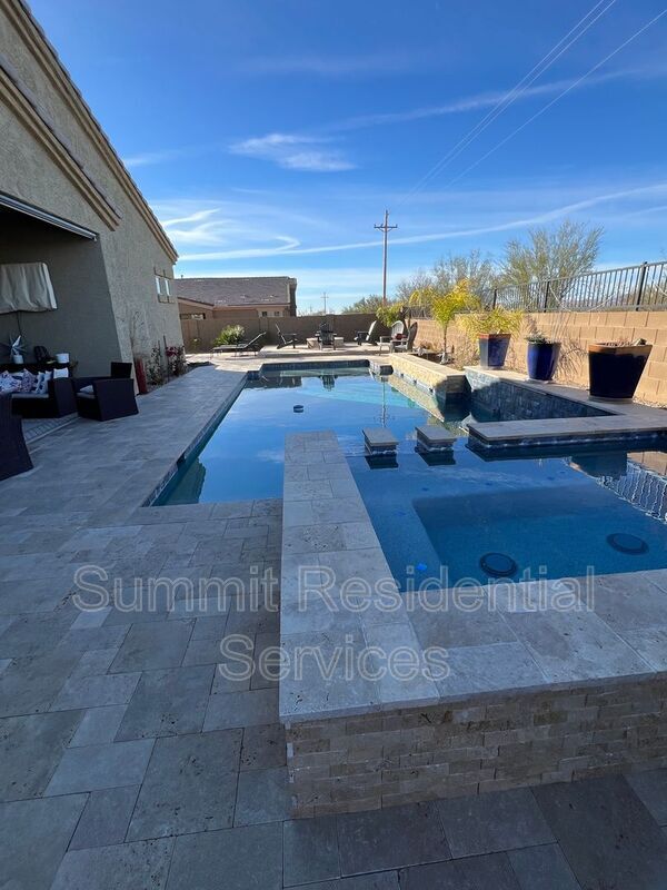 Foto del edificio - 12285 N Miller Canyon Ct