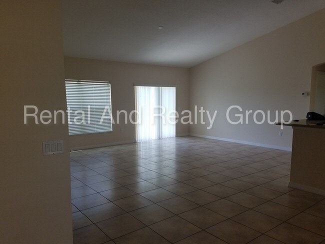 Building Photo - 3508 Yacht Club Ct