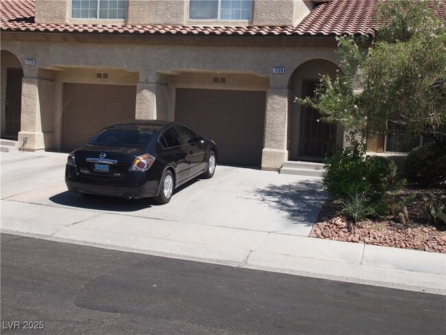 Building Photo - 7724 Bauble Ave
