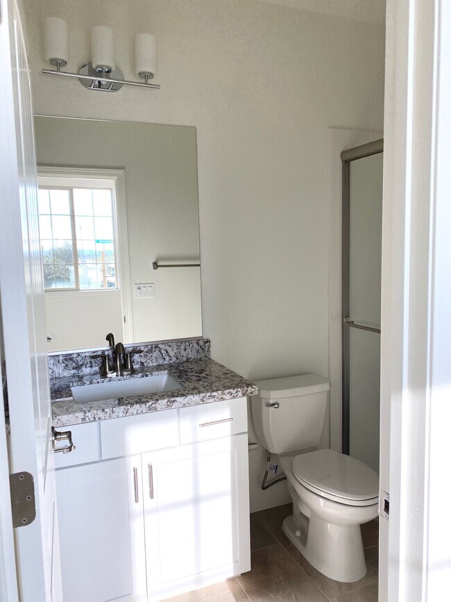 Building Photo - 9913 Summerton Cir