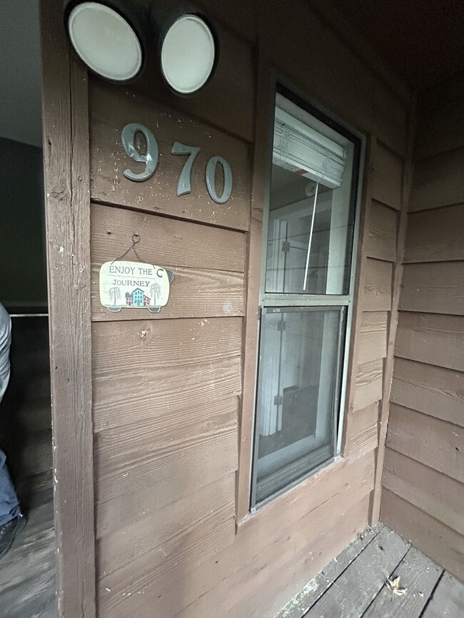 Photo - 970 N Lewis Ave (Fayetteville, AR) Apartment