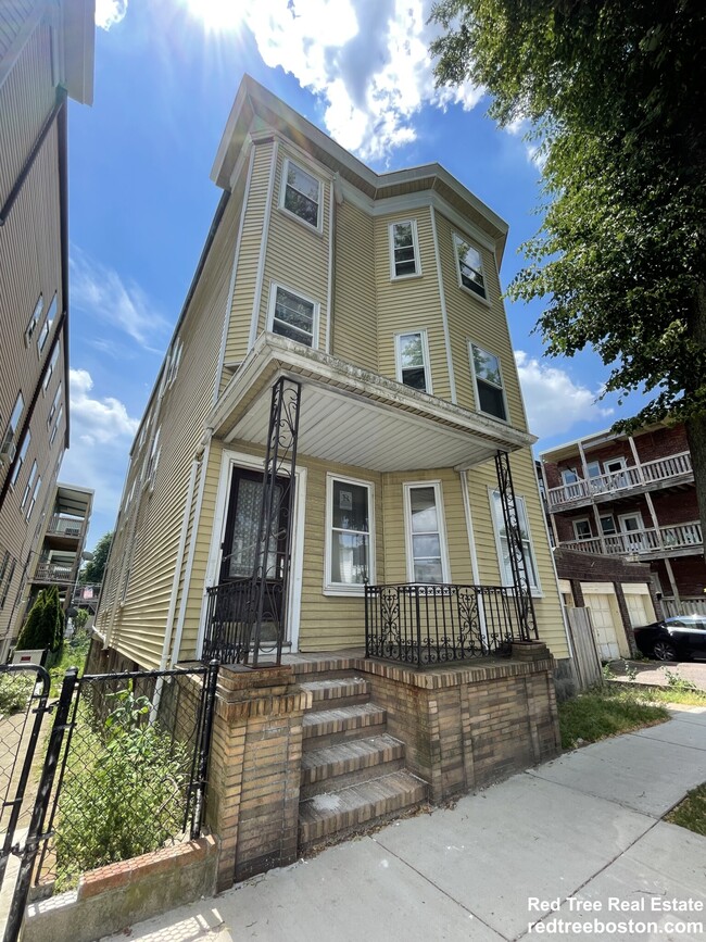 Building Photo - 44 Ashley St