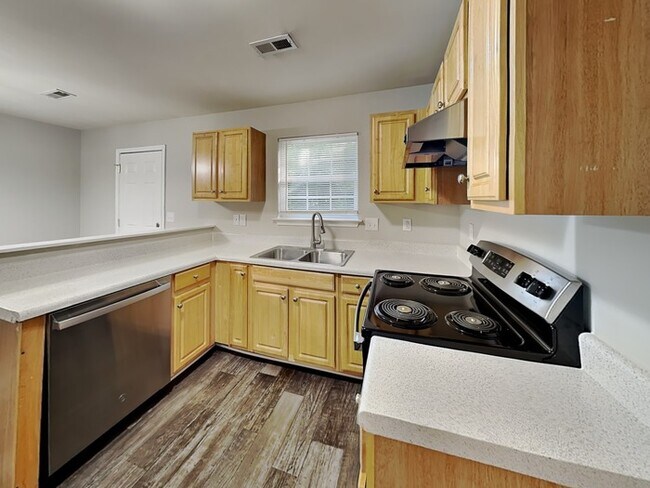 Foto del edificio - 1003 Valley Ridge Rd