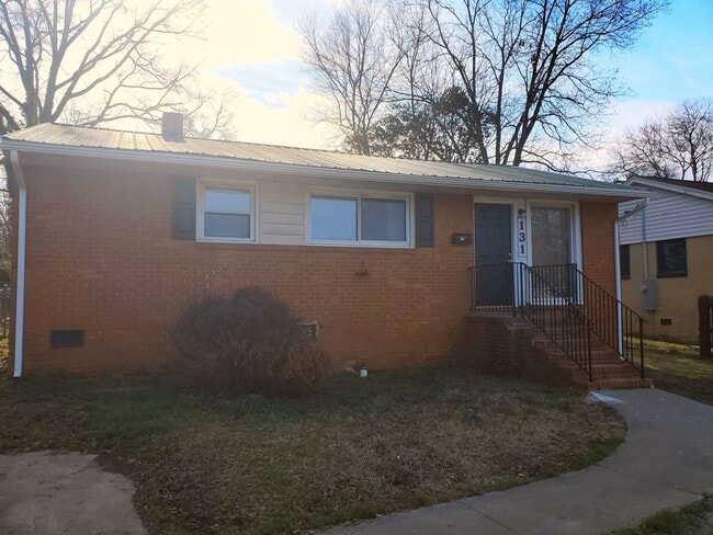 Beautiful Home in Charlotte NC 28216 - Beautiful Home in Charlotte NC 28216