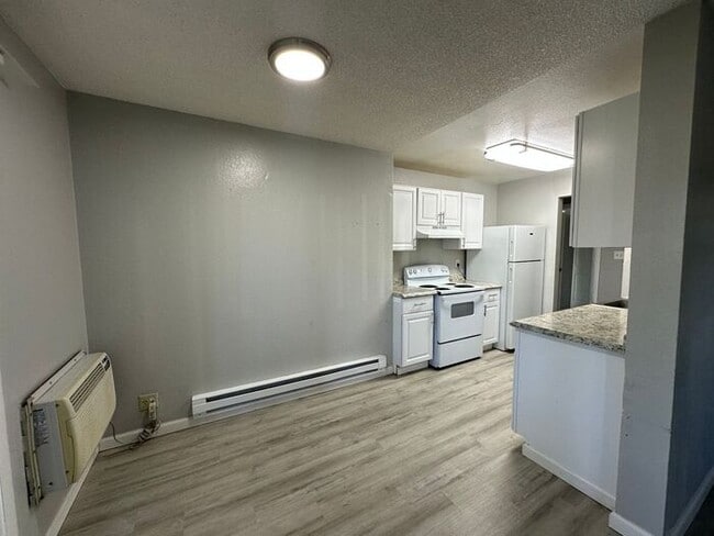 Foto del edificio - 3913 Clear Acre Ln