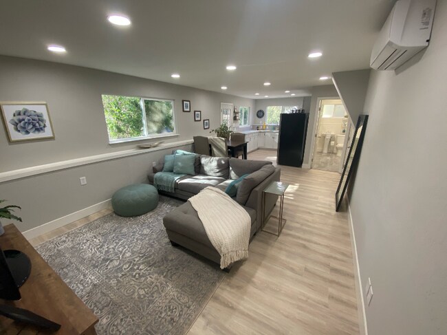 Foto del edificio - 4059 Ridge St