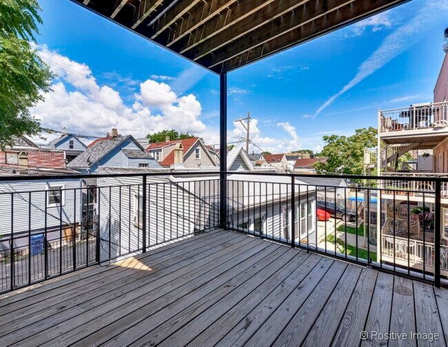 Foto del edificio - 1618 N Campbell Ave
