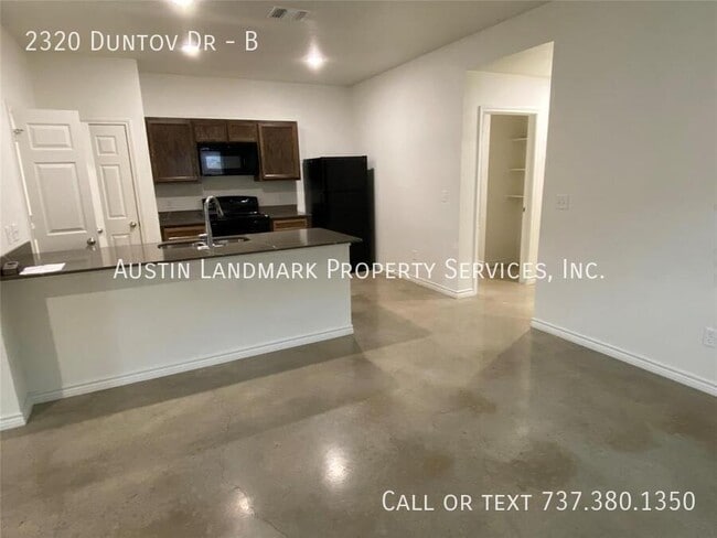 Building Photo - 2320 Duntov Dr
