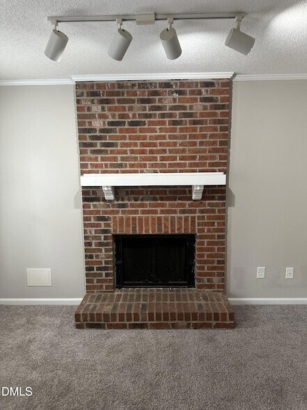 Foto del edificio - 5621 Hamstead Crossing