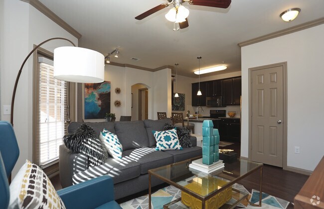 West Creek Apartments Conroe, TX