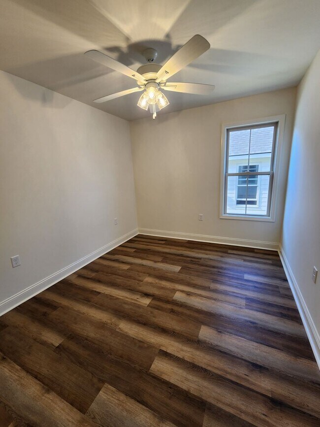 Foto del edificio - 4029 Colbie Way