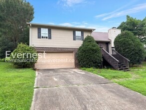 Building Photo - 716 Brookview Dr
