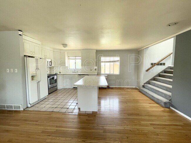 Building Photo - 4196 S 5400 W