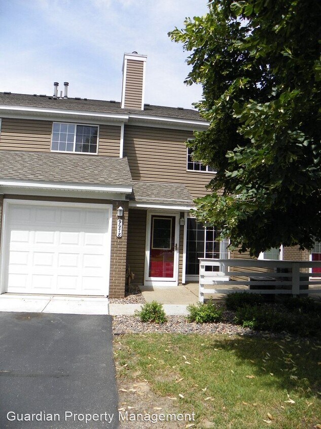 Primary Photo - 2 br, 1 bath House - 9978 Fillmore St NE