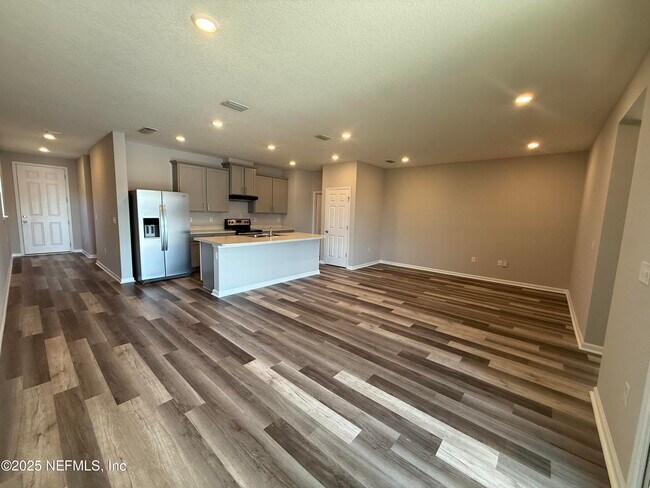 Foto del edificio - 14374 Durbin Island Way