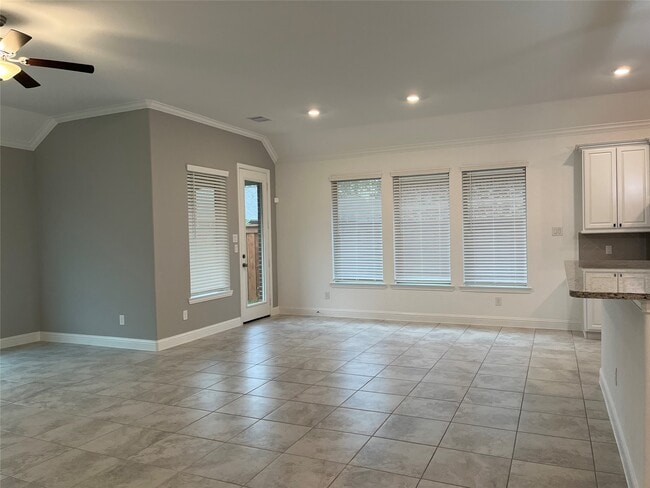Building Photo - 28226 Whitmore Bend Dr