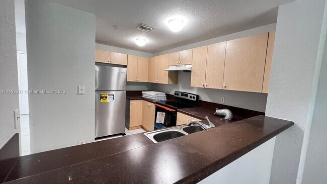 Foto del edificio - 3452 Cypress Trail