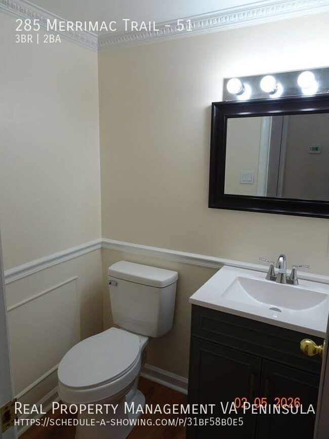 Building Photo - 285 Merrimac Trail