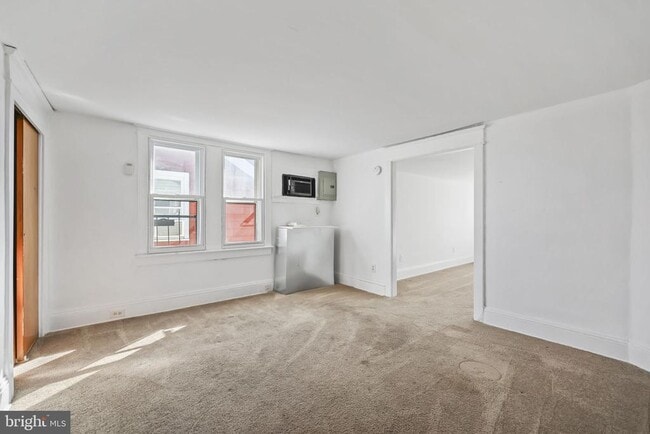 Building Photo - 336 Columbus Ave