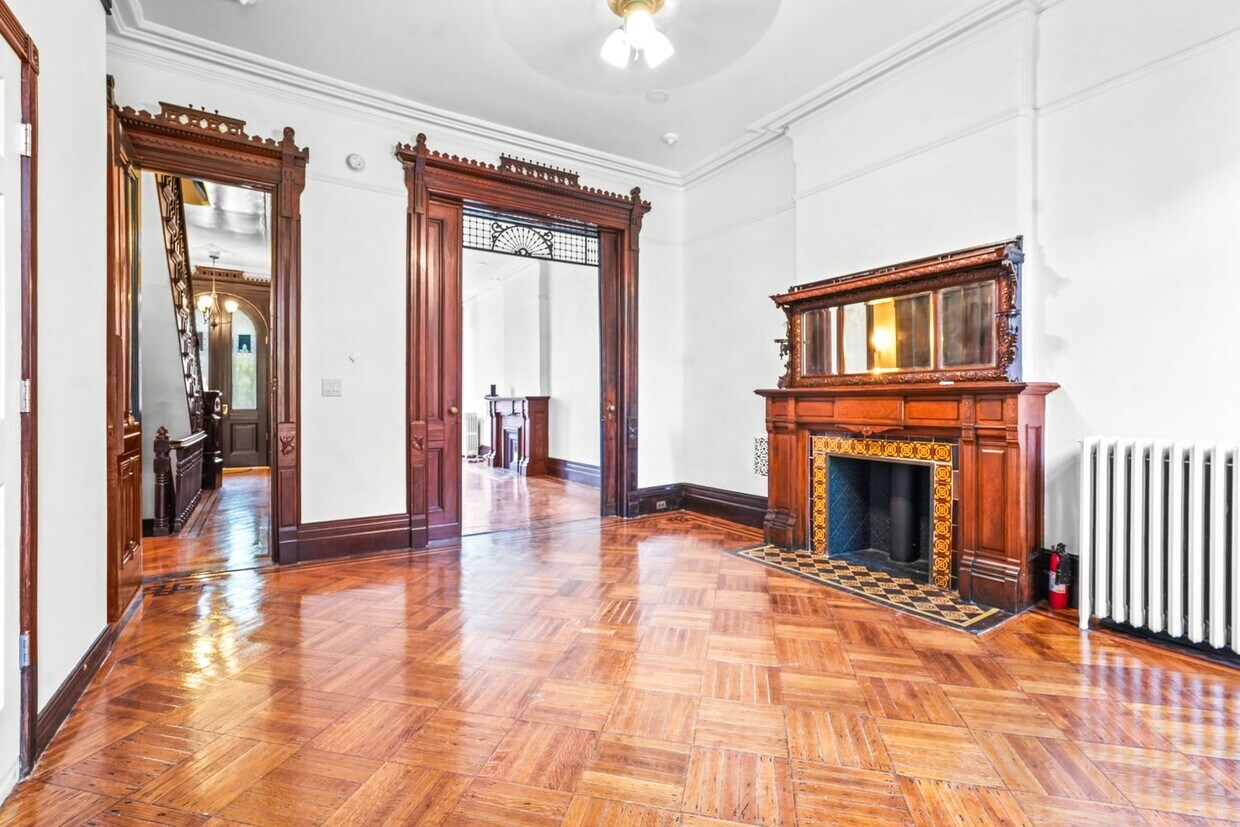111 Halsey St, Brooklyn, NY 11216 Townhome Rentals in Brooklyn NY