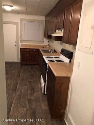 Building Photo - 2 br, 1 bath House - 6345 cliffdale