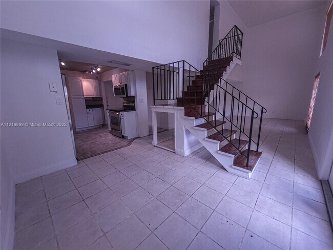 Building Photo - 10907 SW 88th St