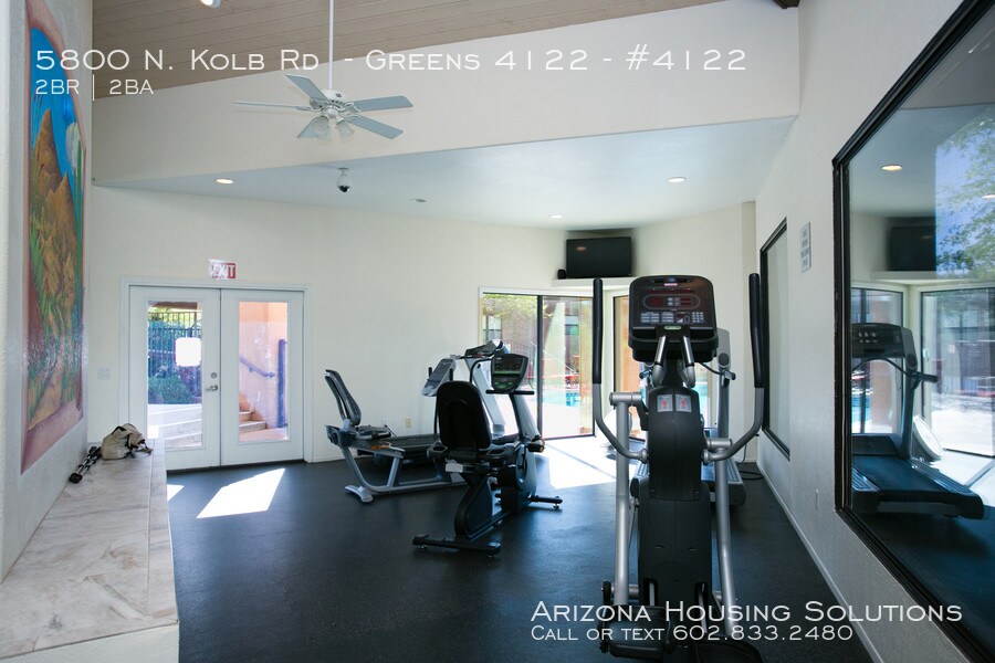 Primary Photo - 5800 N Kolb Rd
