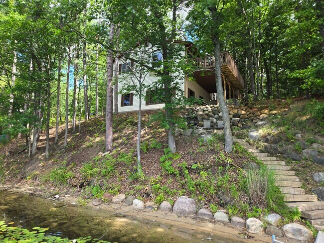 Foto del edificio - 2664 Chandler Rd