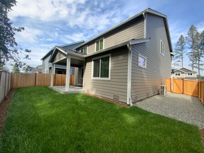 Foto del edificio - *** NEW RENT SPECIAL - HALF OFF FIRST MONT...